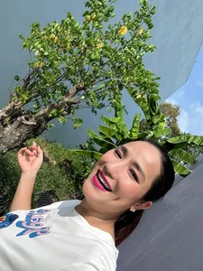 Cat Tuong Visits Tiet Cuong Purple Estate in Long An Vietnam - image 3