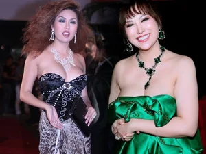 Phi Thanh Van Graceful Red Carpet Move to Avoid Wardrobe Malfunction - image 0