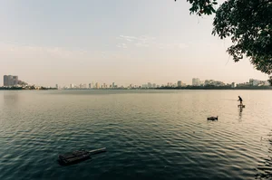 Breathtaking West Lake Sunset: A Peaceful Escape in Hanoi - image 0