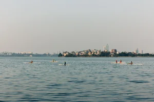 Breathtaking West Lake Sunset: A Peaceful Escape in Hanoi - image 1