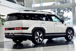 Massive Discounts on High-Clearance SUVs in Vietnam - image 10
