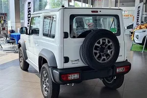 Massive Discounts on High-Clearance SUVs in Vietnam - image 0