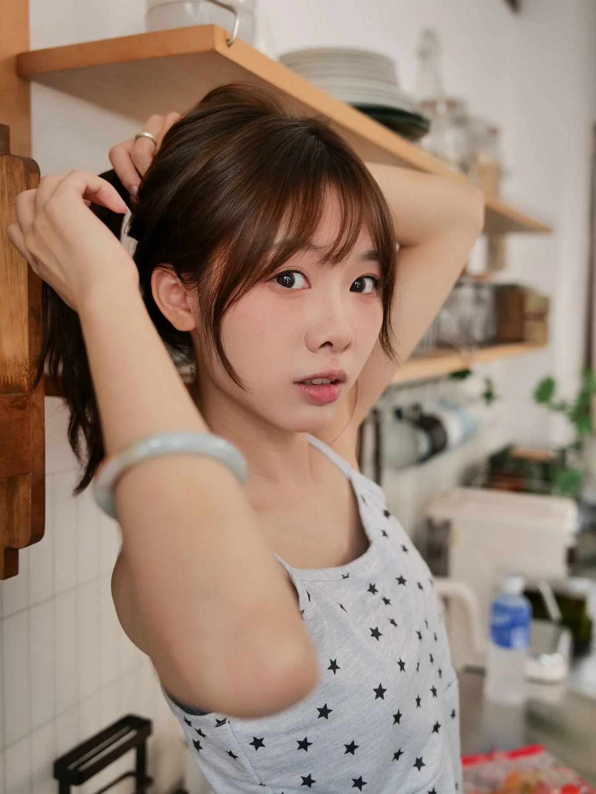 YiTuYu Art Language Vol.6843: Charming Portrait Collection of Nai Xiao Meng
