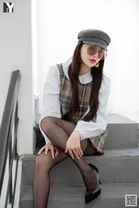 IESS Miao Jie: Playful Plaid Suit Fashion Portrait Gallery - image 66