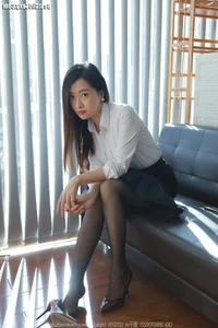 Stunning Photography Gallery: IESS SXJ No.1597 Featuring the Elegant Model Xiao Jie - image 64