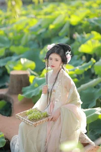 YiTuYu Art Language Vol.4687 Featuring Wu Sui: A Study in Modern Aesthetics - image 18