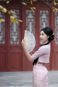 Elegant Chu Yin Asian Beauty in Qipao YiTuYu Art Language Vol.8675 - image 9
