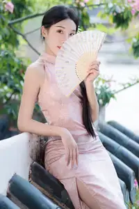 Elegant Chu Yin Asian Beauty in Qipao YiTuYu Art Language Vol.8675 - image 12