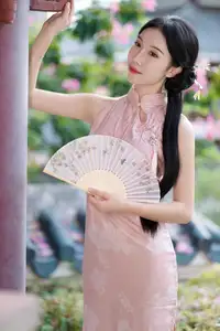 Elegant Chu Yin Asian Beauty in Qipao YiTuYu Art Language Vol.8675 - image 4