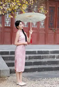 Elegant Chu Yin Asian Beauty in Qipao YiTuYu Art Language Vol.8675 - image 17