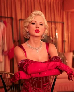 Why Billionaire Taylor Swift Values Love and Family Approval Over Partner's Net Worth - image 8