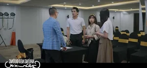 Nhung Neo Duong Gan Xa Episode 48: Ngoc Vanishes as Scams Unfold - image 1