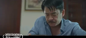 Nhung Neo Duong Gan Xa Episode 48: Ngoc Vanishes as Scams Unfold - image 4