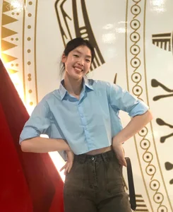 Rising 16-Year-Old Volleyball Star Pham Quynh Huong Goes Viral - image 8