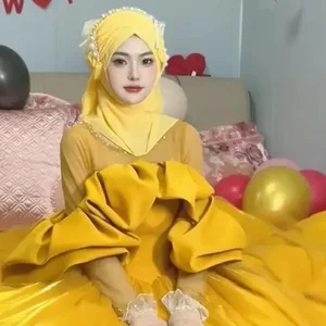 The Viral Bride: Discover the Surreal Beauty Captivating the Internet - image 4