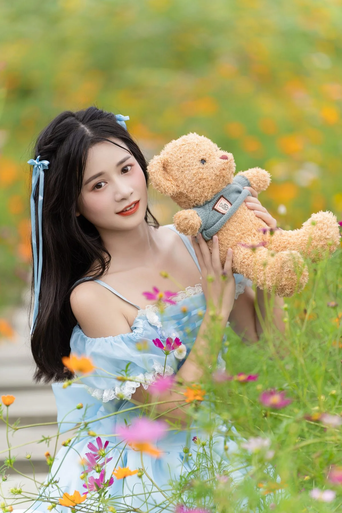 Artistic Portraiture: YiTuYu Art Language Vol.6011 Featuring Cheng Zi Shu
