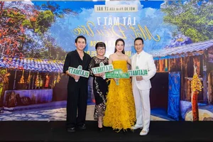 Heartwarming Moment: Ly Hai’s 99-Year-Old Mother Attends Movie Premiere - image 3