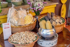 A Culinary Journey Through Vietnam: One Restaurant, 220 Authentic Dishes - image 10