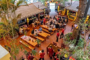 A Culinary Journey Through Vietnam: One Restaurant, 220 Authentic Dishes - image 3
