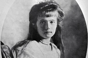 Rare and Intimate Photos of the Last Russian Tsar's Family Life Revealed - image 1