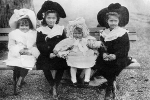 Rare and Intimate Photos of the Last Russian Tsar's Family Life Revealed - image 8