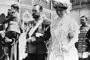 Rare and Intimate Photos of the Last Russian Tsar's Family Life Revealed - image 2