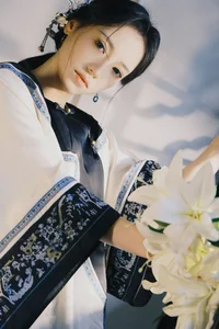 YiTuYu Art Language Vol.8023: The Graceful Charm of Zhu Zhu - image 24