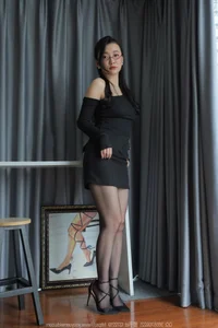 Modern Style and Sophistication with Qiu Qiu in IESS No.1667 Collection - image 80