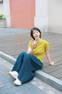 YiTuYu Art Language Vol.10370: Exclusive Portrait Photography Gallery Featuring the Elegant Model Xiao Xin - image 18