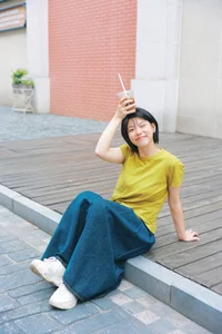 YiTuYu Art Language Vol.10370: Exclusive Portrait Photography Gallery Featuring the Elegant Model Xiao Xin - image 12