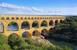Ancient Roman Engineering: Marveling at the Spectacular Three-Tier Pont du Gard Aqueduct Bridge - image 9