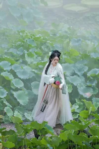 Art Language Vol.5163 Shen Shi Si: A Study in Elegance and Modernity - image 1