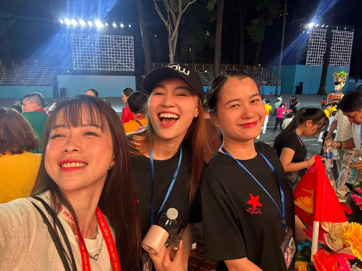 Artists Prepare for Grand Military Parade in Ho Chi Minh City
