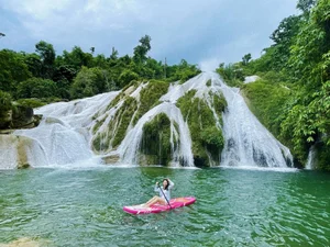Discover the Breathtaking 3-Tier Waterfall in Northern Vietnam for Your Next Camping Trip - image 9