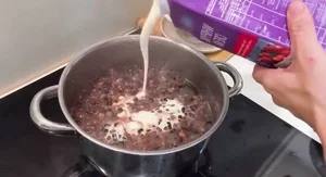 Miko Lan Trinh and Kenji's Red Bean Soup Cooking Fail Sparks Social Media Humour - image 8