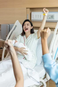 Minh Hang Welcomes First Son, Rocks Red Lipstick Post-Delivery - image 5