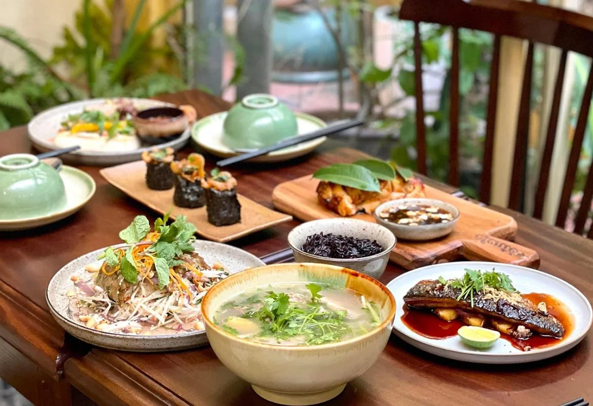 Michelin-Recommended Lotus Cuisine: A Pure Taste of Hanoi