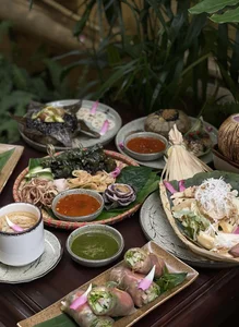 Michelin-Recommended Lotus Cuisine: A Pure Taste of Hanoi - image 8