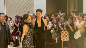 Red Carpet Elegance: Mai Phuong Thuy Named Best Dressed at Star of the Year 2024 - image 6