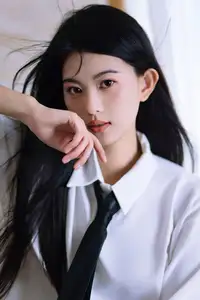 Dan Dan's Captivating Charm: YiTuYu Vol. 8582 Unveils Her Natural Beauty - image 4
