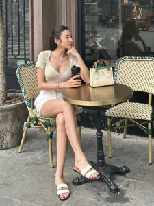 Truong Ho Phuong Nga and Vietnamese Celebrities' Holiday Fashion - image 3