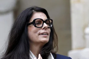 The Simple Life of Françoise Bettencourt Meyers: First $100B Woman - image 3