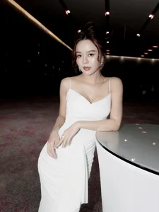 Influencer Chu Nha Mi Captivates Social Media with Elegant Fashion and Fitness Inspiration - image 1