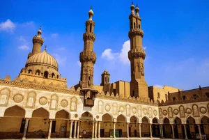 Architectural Wonders: The Most Breathtaking Holy Sites to Visit in the Middle East - image 8