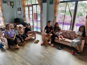 Inside the World's Largest Family: 199 Members Living Together Under One Roof - image 1