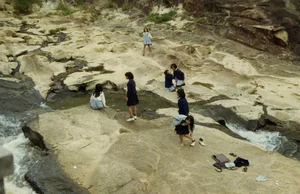 Nostalgic Journey: Rare Historical Photos of Cam Ly Waterfall in Old Da Lat - image 7
