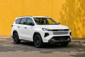 All-New 2027 Toyota Innova Cross Revealed with a Bold and Transformed Design - image 1