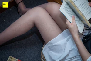 IESS Sixiangjia 278: Zizi’s Elegant Reading Session - A Masterclass in Sophisticated Fashion Photography - image 43
