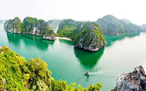 Unforgettable Check-in Spots in Quang Ninh: A Visual Journey Through Vietnam's Coastal Gem - image 1