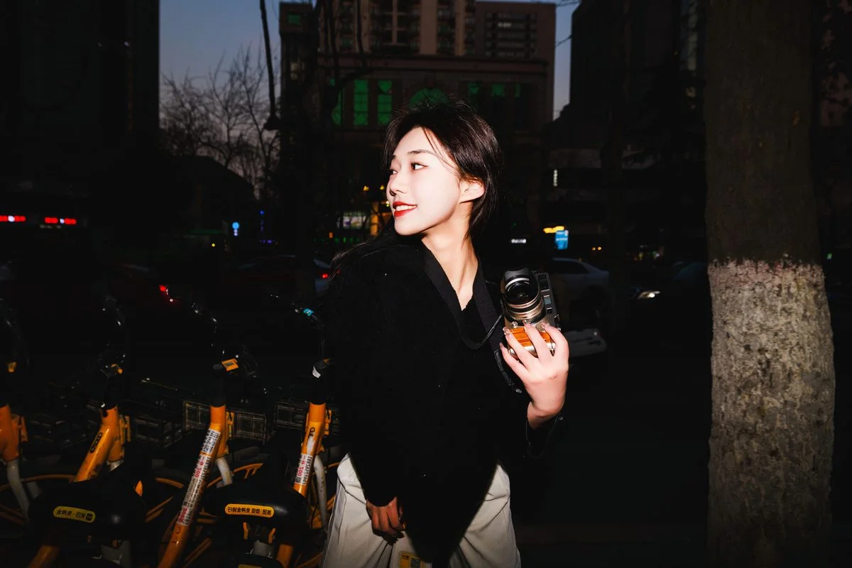 YiTuYu Art Language Vol.4845 Featuring Pei Tong Xue: A Stunning Portrait Photography Collection